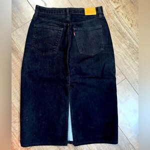Levi’s Skirt Black